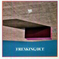 Toro y Moi - Freaking Out