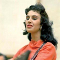 Wanda Jackson - There's Party Goin' on